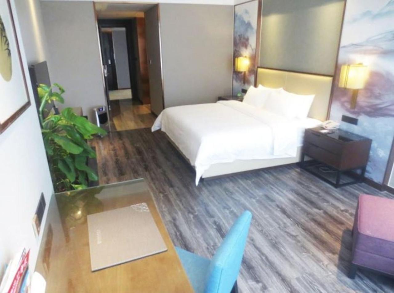 Airport Jianguo Hotel Чэнду Экстерьер фото