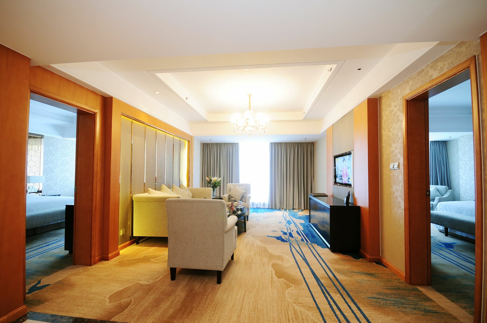 Airport Jianguo Hotel Чэнду Экстерьер фото