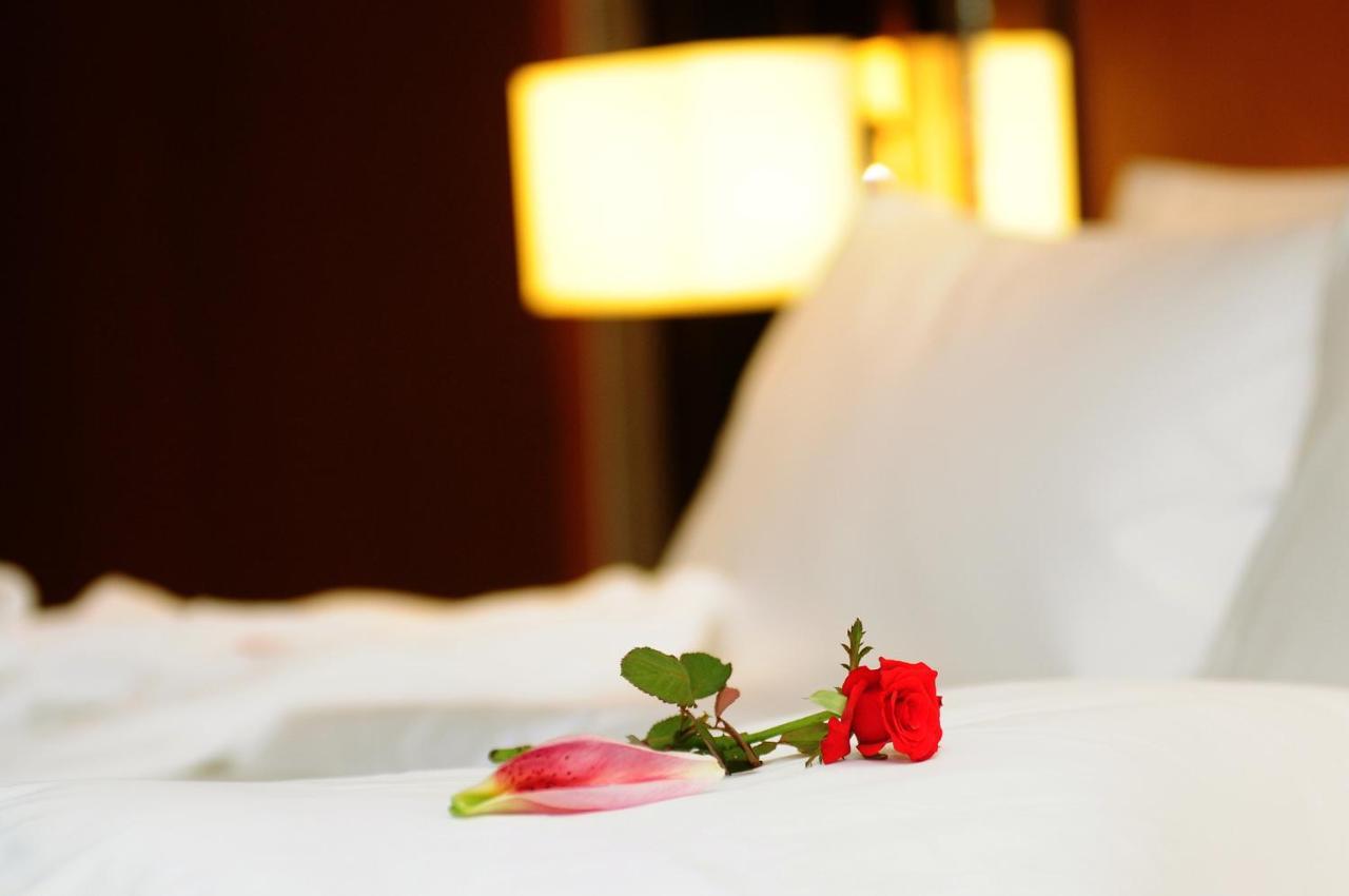 Airport Jianguo Hotel Чэнду Экстерьер фото